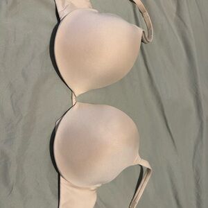 Elegant Cream Ultimate Push-Up Bra SKIMS